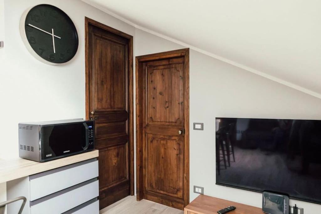 Casa Savo - Parcheggio Gratuito Nella Blu Area Daire Cenova Dış mekan fotoğraf